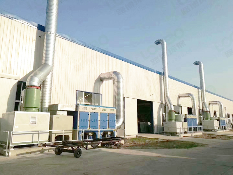 除塵設(shè)備生產(chǎn)廠家告訴你工業(yè)車間除塵設(shè)備如何選？