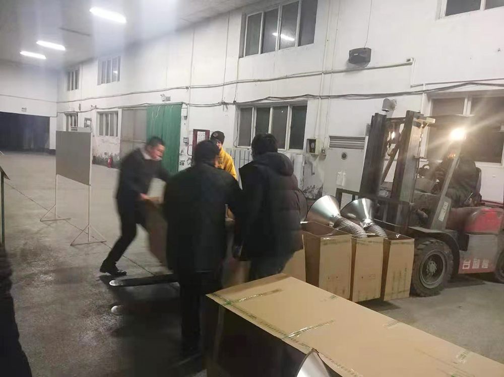 路博環(huán)保加班加點(diǎn)，確保按時(shí)交貨