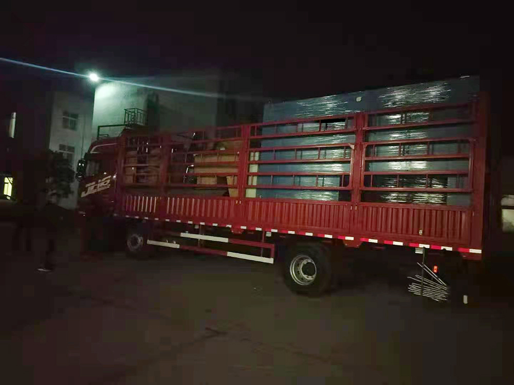 路博環(huán)保加班加點，確保按時交貨 (4).jpg