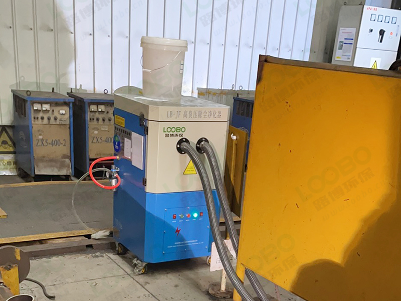 路博環(huán)保高負(fù)壓焊煙凈化器介紹 (2).jpg 路博環(huán)保高負(fù)壓焊煙凈化器介紹 (2).jpg