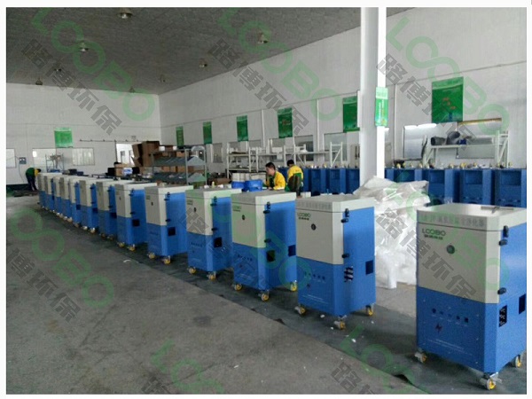 高負壓焊接煙塵凈化器，超長煙塵捕捉凈化器