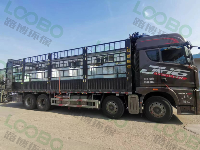 編號(hào)LB-XZ移動(dòng)式焊接煙塵凈化器，裝車啟程，發(fā)往江蘇