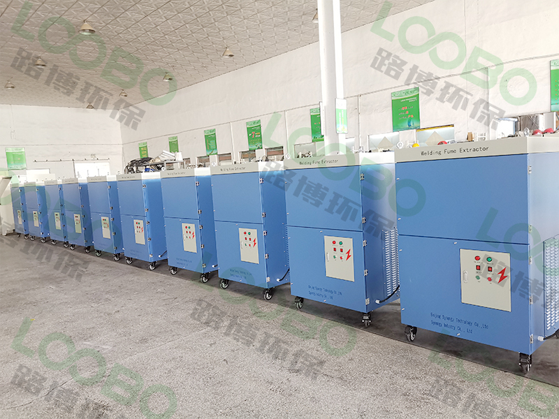 移動(dòng)式焊煙凈化器，助力焊接，讓您輕松呼吸，工作無憂