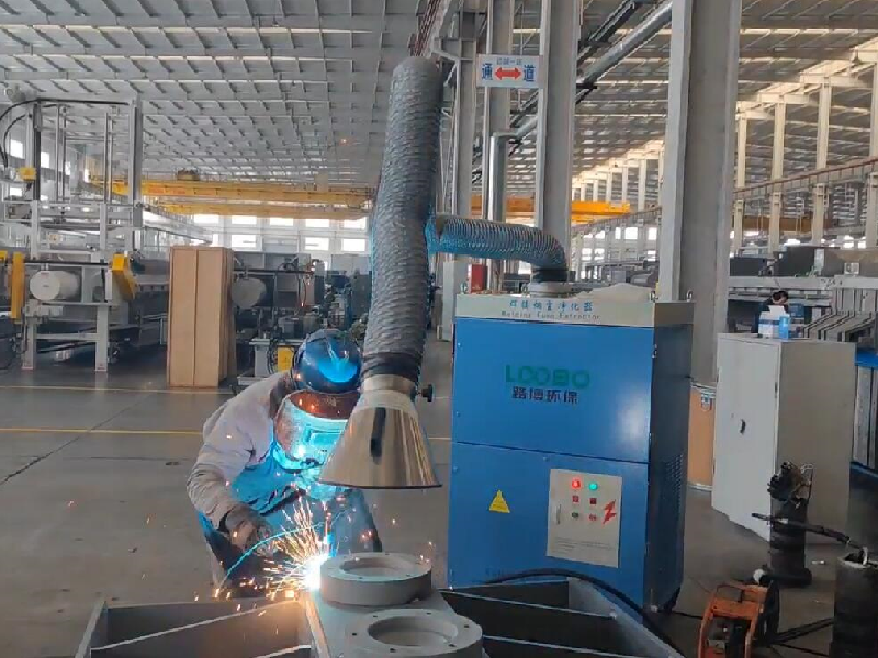 如何正確使用焊煙凈化器？掌握關(guān)鍵技巧，助您高效凈化